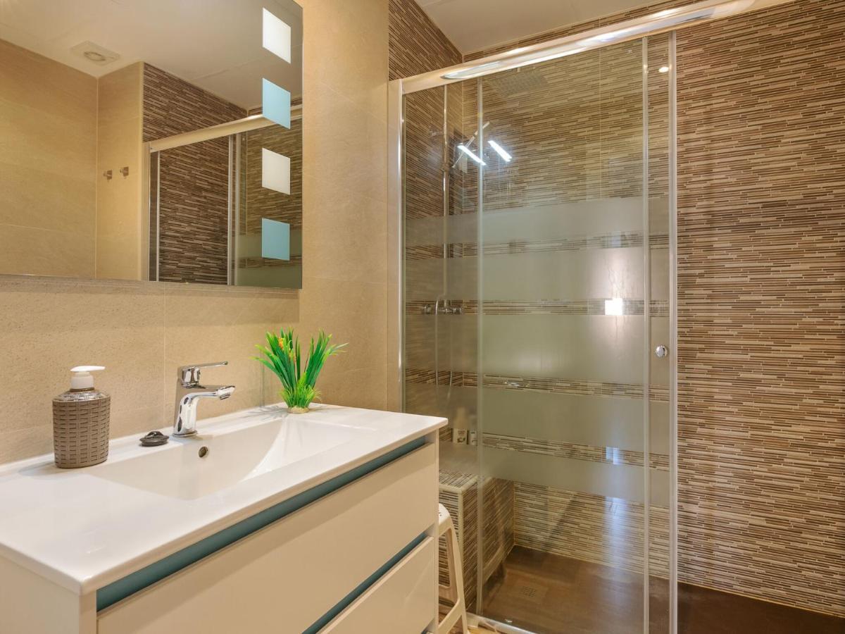 Belvilla By Oyo Cozy Apartment Rincón de la Victoria Exterior foto